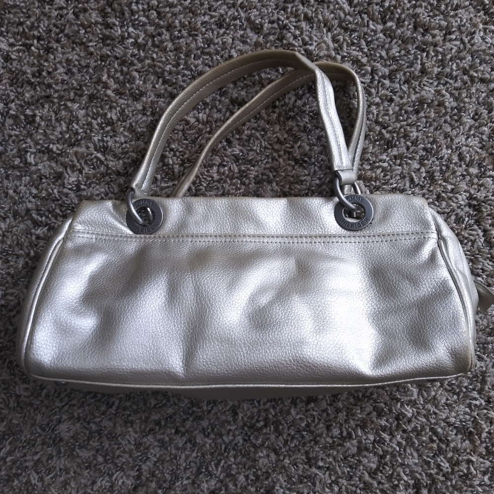 TOMMY HILFIGER Leather Handbag